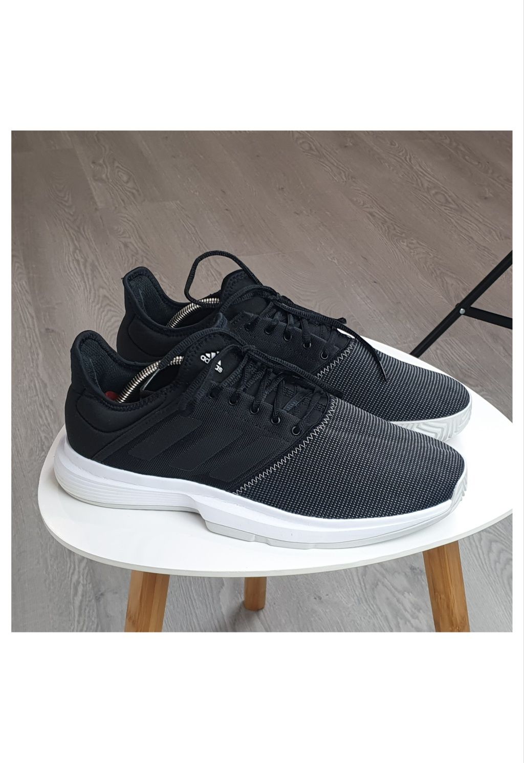 Кросівки Adidas 45 розмір