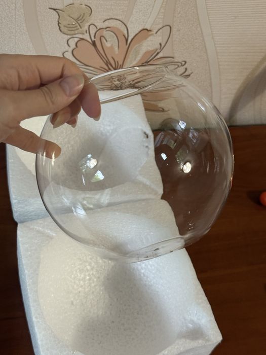 Стеклянная ваза, шар-аквариум