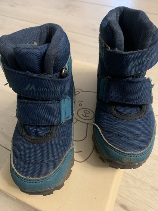 Niebieskie zimowe buty martens r 24