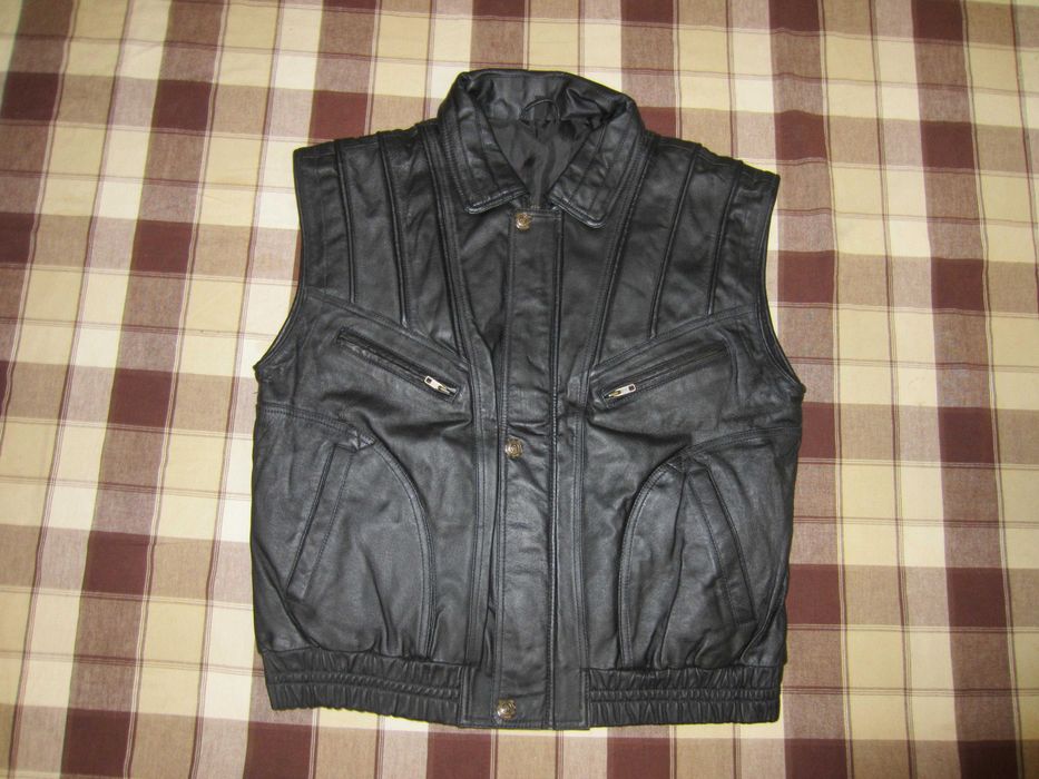 Кожаная жилетка с карманами ,мотожилетка XXL Berto Lucci Косуха