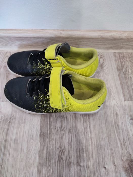Buty halowe chłopięce