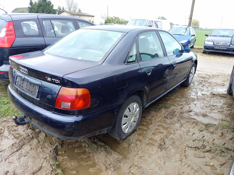 Audi A4 B5 1.9 TDI 1996r LZ5L 5 biegów/ na części