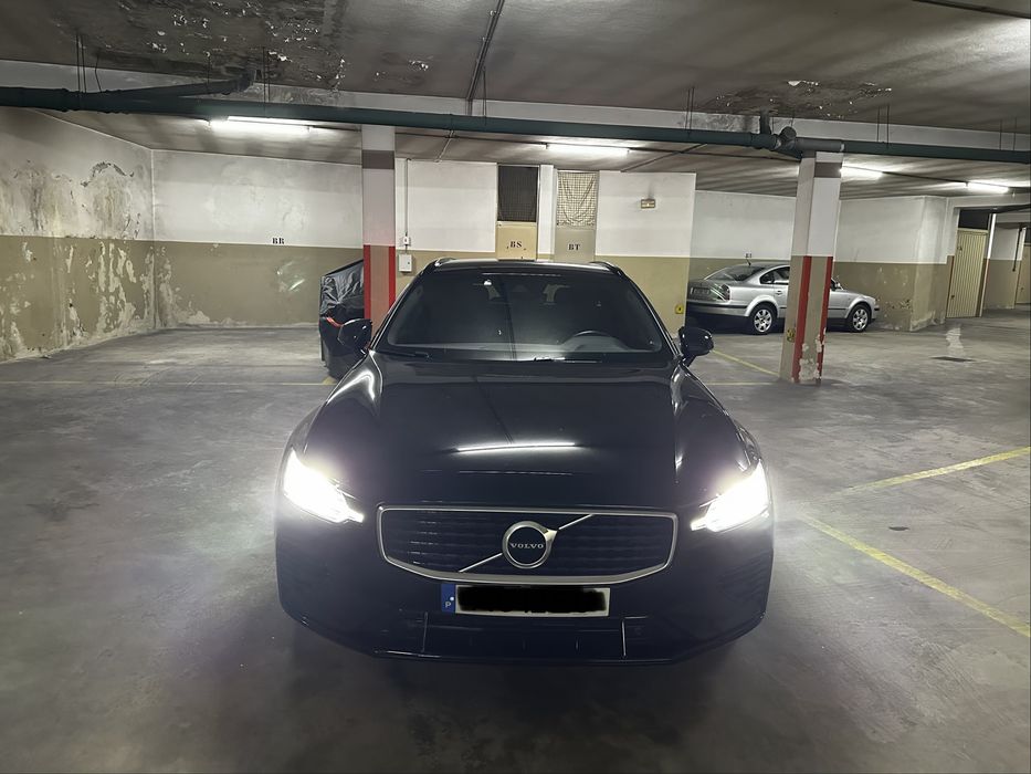 Volvo V60 2.0 T8 392cv AWD TE R-Design