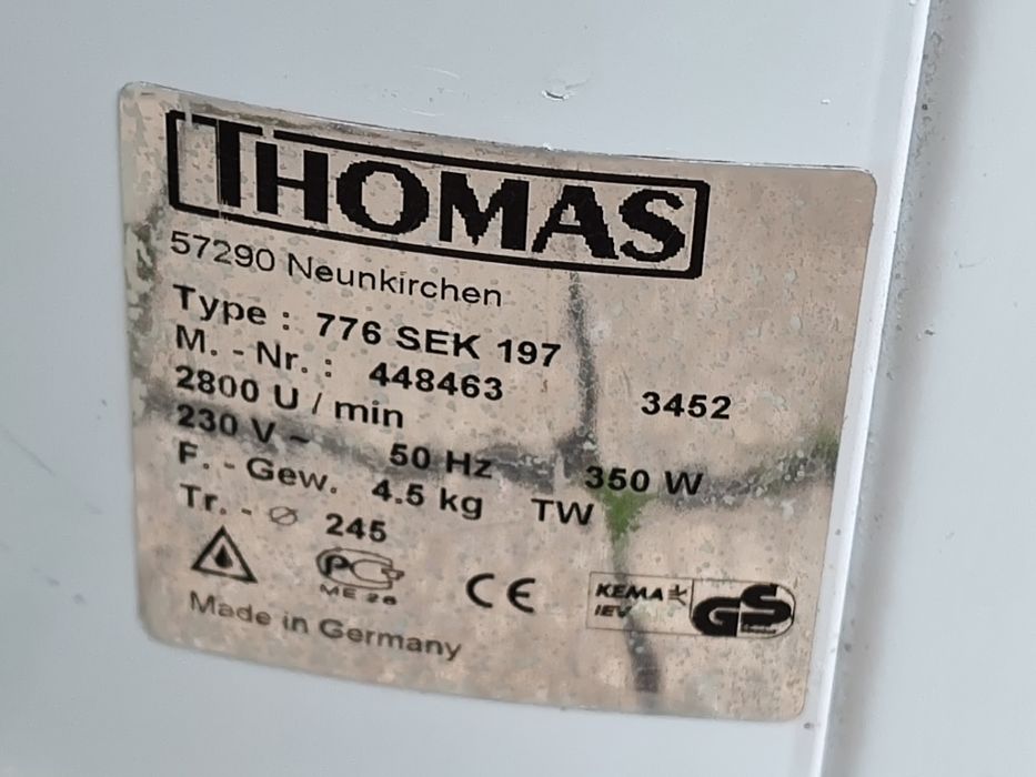 Wirówka do ubrań  Thomas 2800 obrotów na minutę -duża.