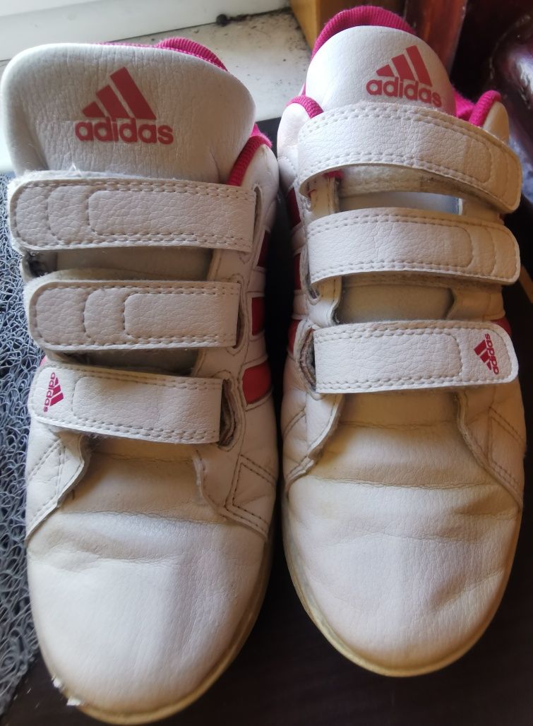 Buty dziecięce Adidas rozmiar 35