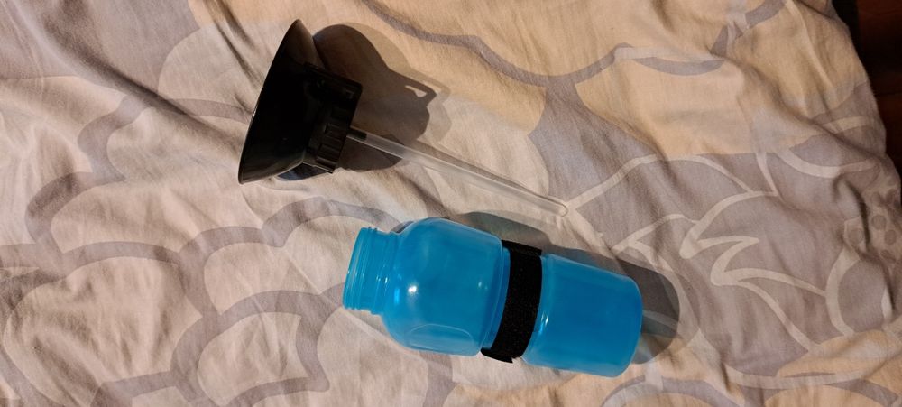 Butelka bidon na wodę nowy gadżet dla psa 500ml 0.5l przenośna nowy