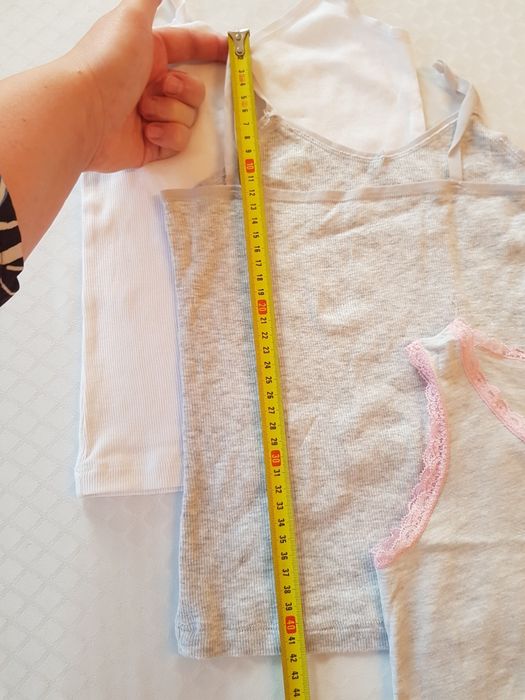 Zestaw 6 bawełnianych podkoszulek dziewczęcych  r. 122