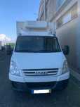 IVECO 40C12 com Caixa Frigorifica e Refrigeração