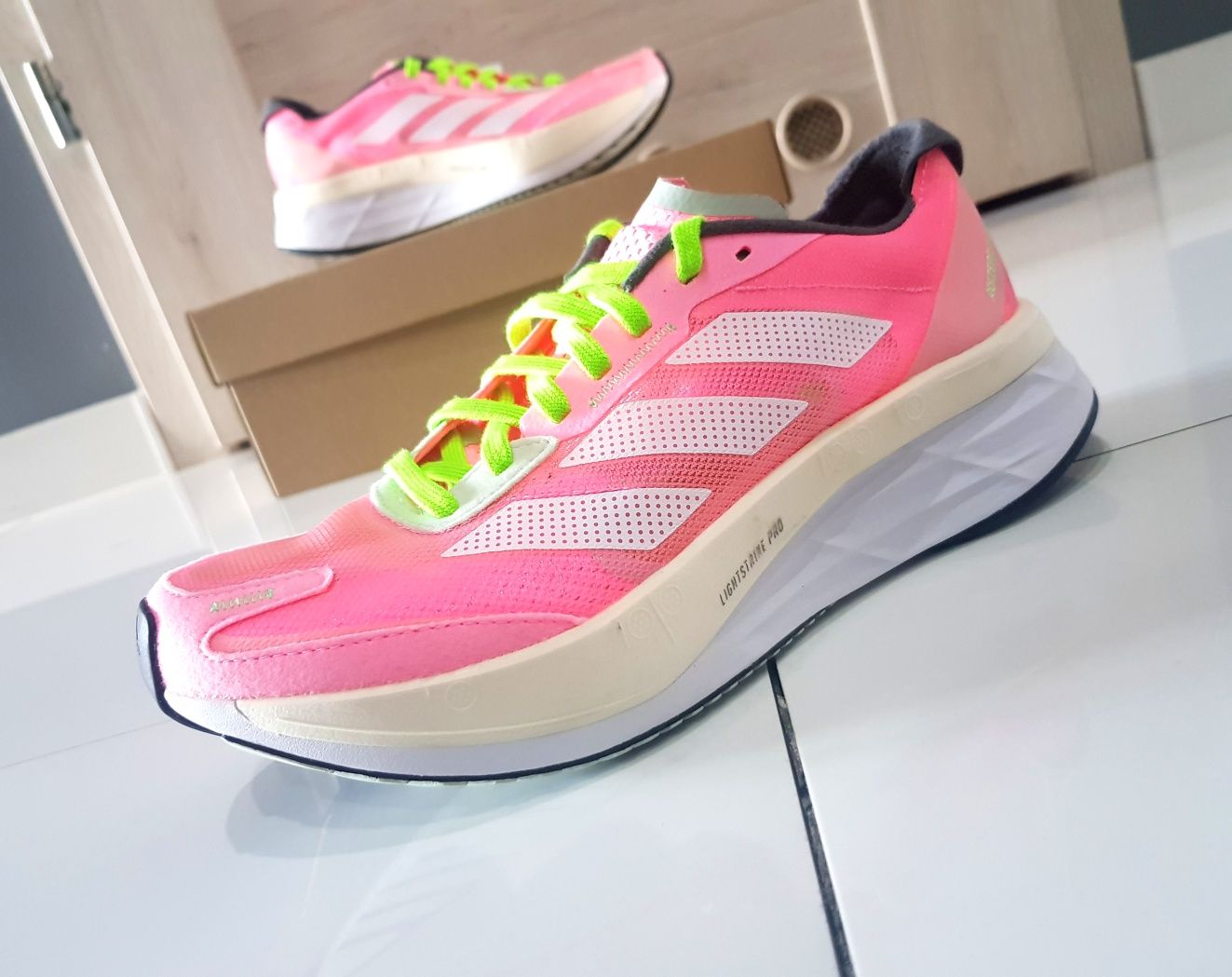 Adidas damskie buty do biegania AdiZERO Boston 11 W r. 38 2/3