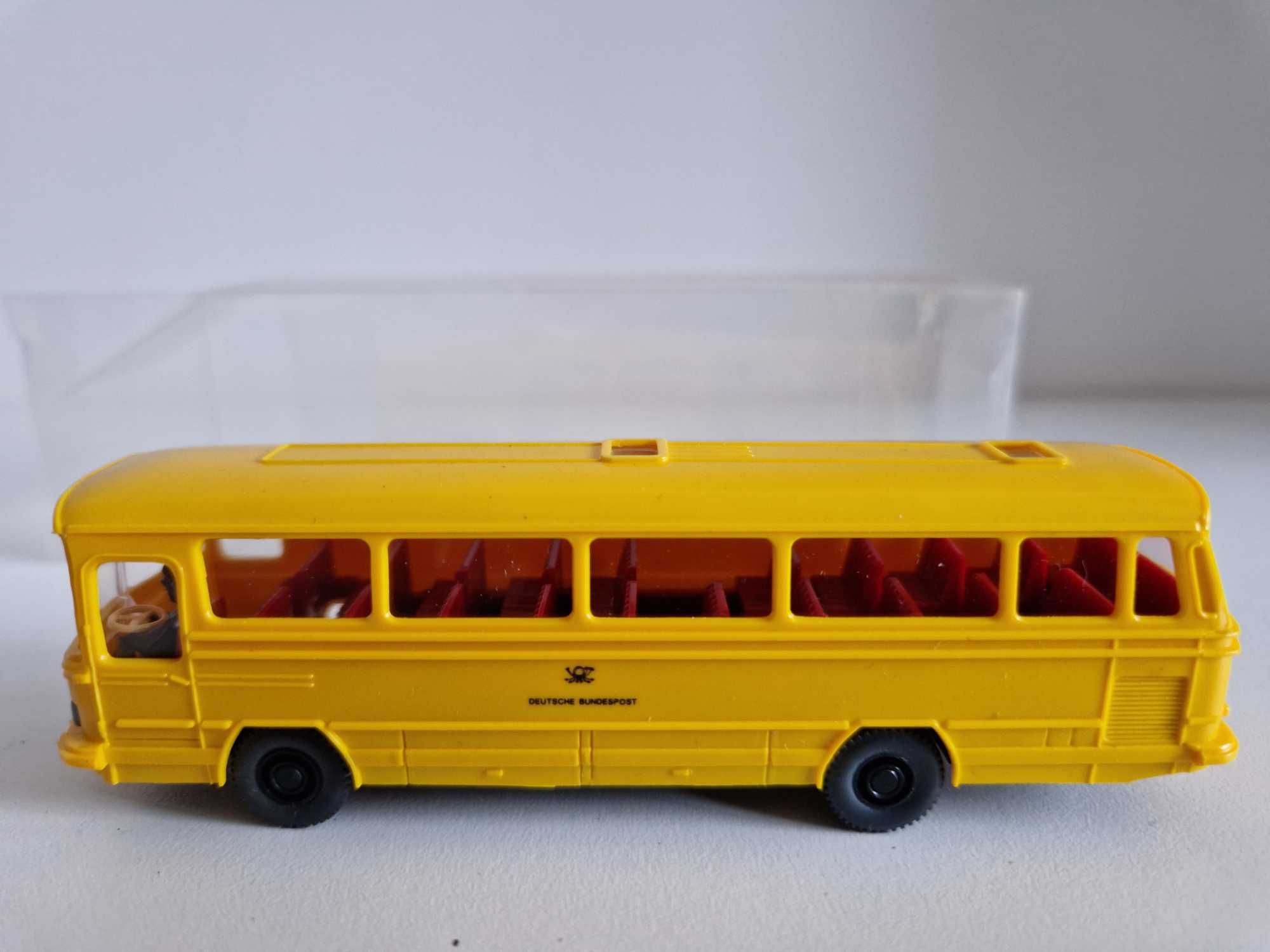 Model Mercedes Autobus - poczta niemiecka  1:87 VIKING nr 1