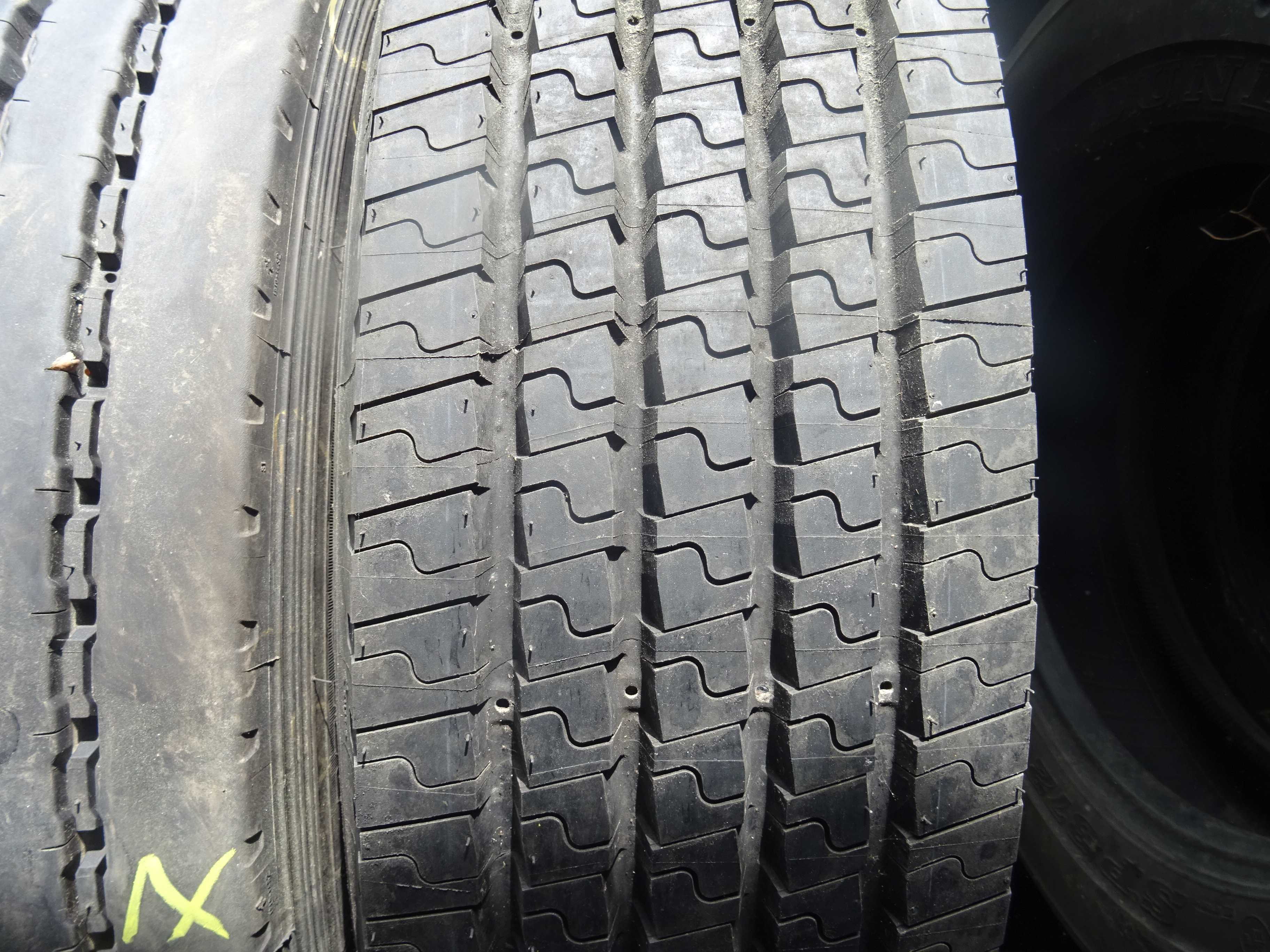 Opona 275/70R22.5 Michelin XZE2 (700 netto)