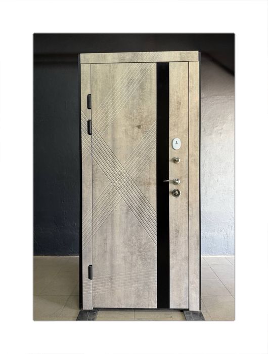 Двері вхідні в асортименті в наявності та під замовлення + монтаж