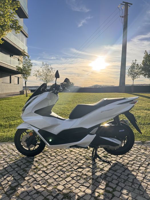 Honda pcx 2021 (Ótimo Estado)