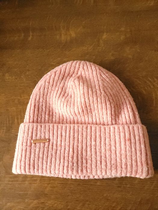 Różowa czapka zimowa Acccessories
