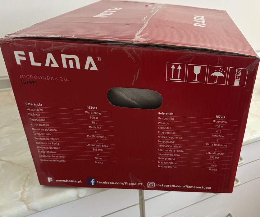 Microondas Flama 20L