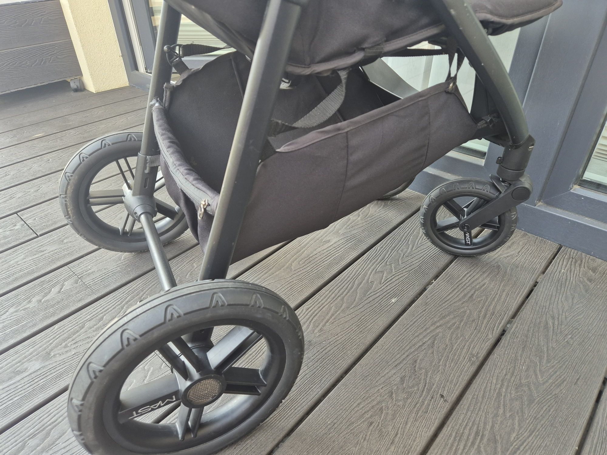 Wózek spacerowy  Mast M4X