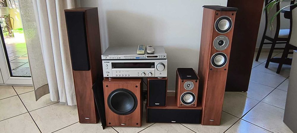 Zestaw Kenwood KRF-V5090D z głośnikami Magnat Monitor 5.1