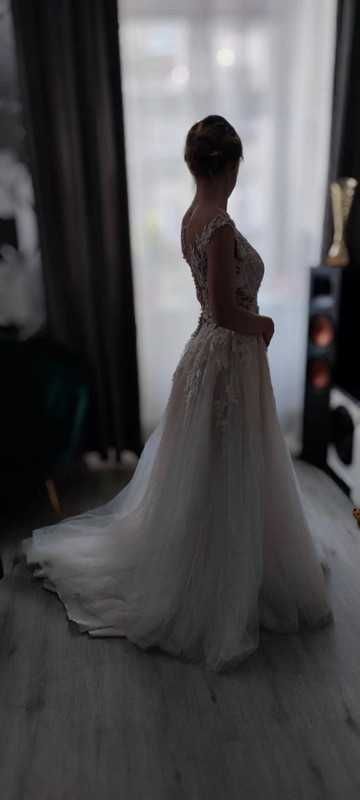 Suknia ślubna projektantki Nora Naviano