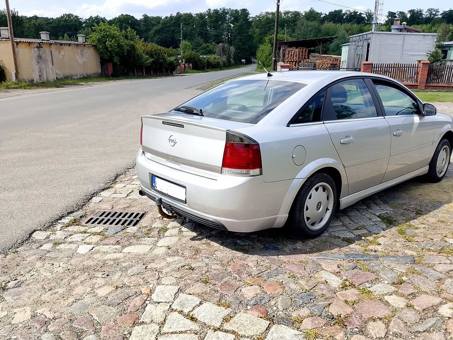 Vectra c gts 1.8 lpg hak  8l lpg  /100 km