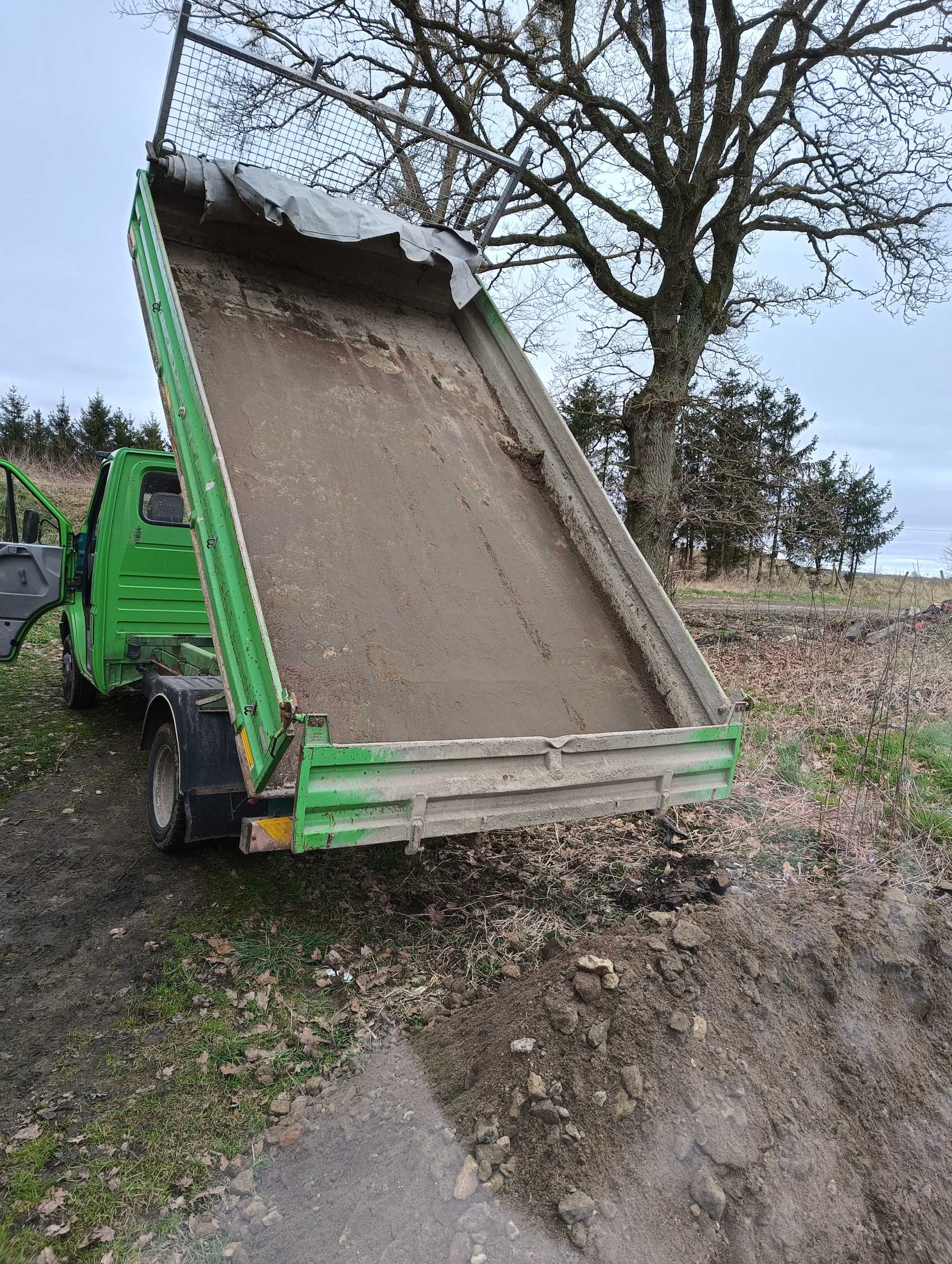 Piasek Beton Żwir Czarnoziem Piach Wywrotka