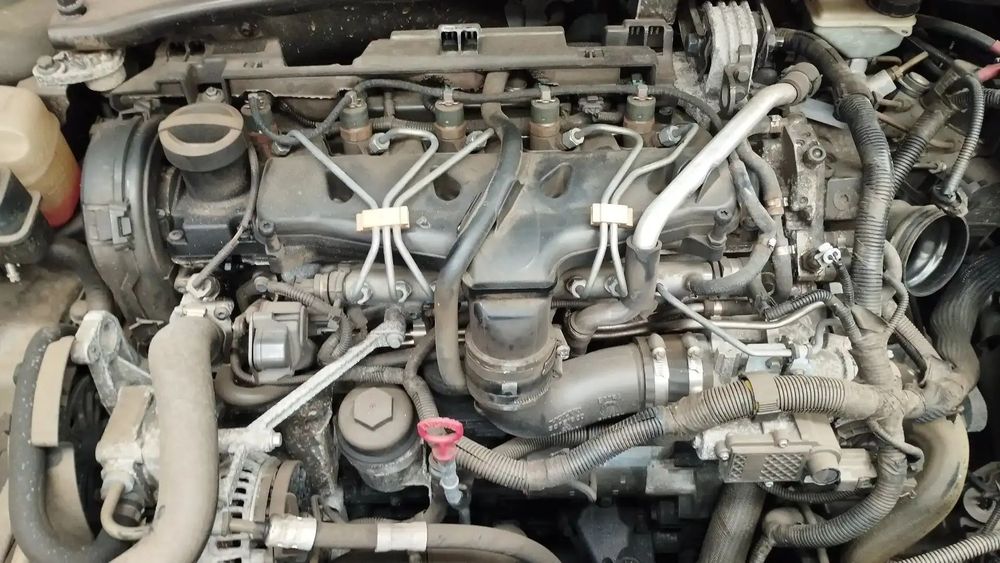 Motor volvo XC70 185cv D5244T