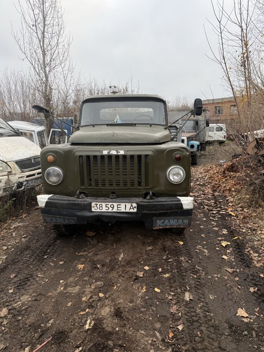 Газ 52 бортовий бензин