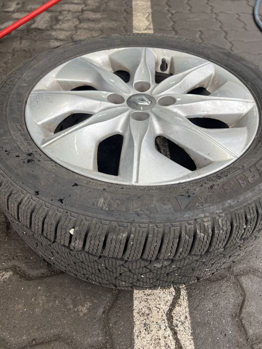 продам рено зое,renault zoe BOSE