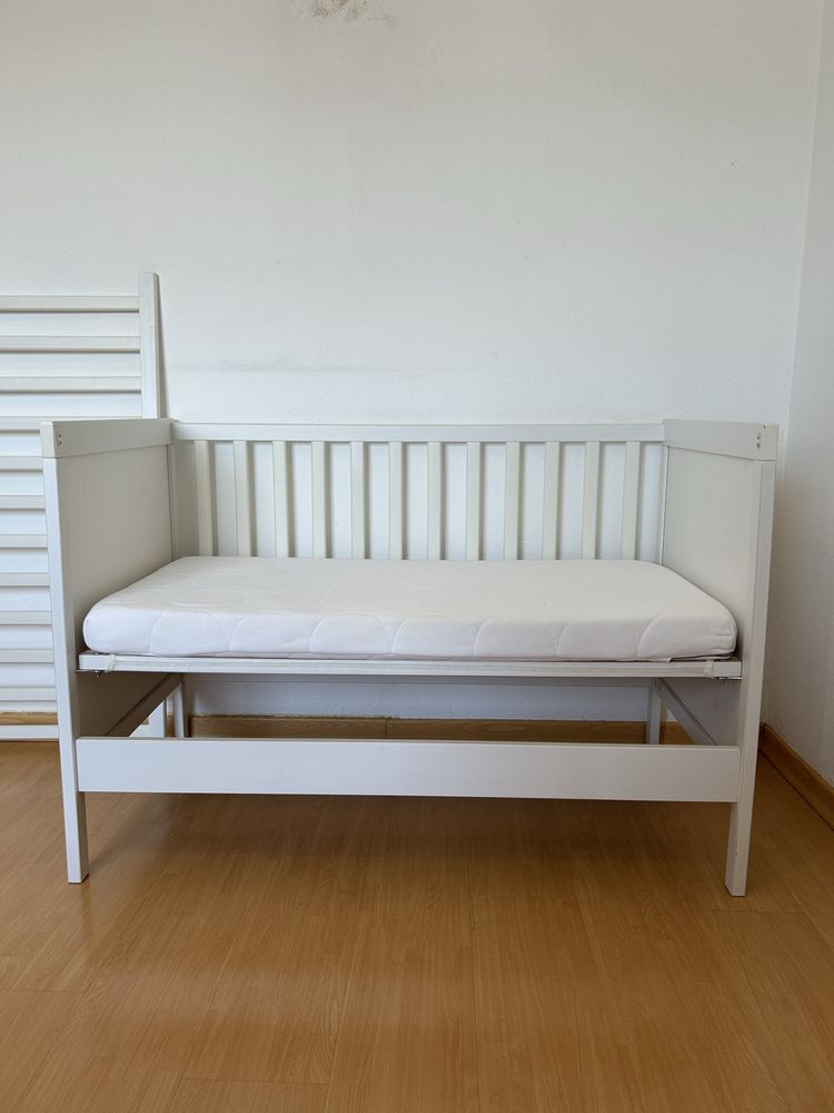 Berço IKEA + colchao