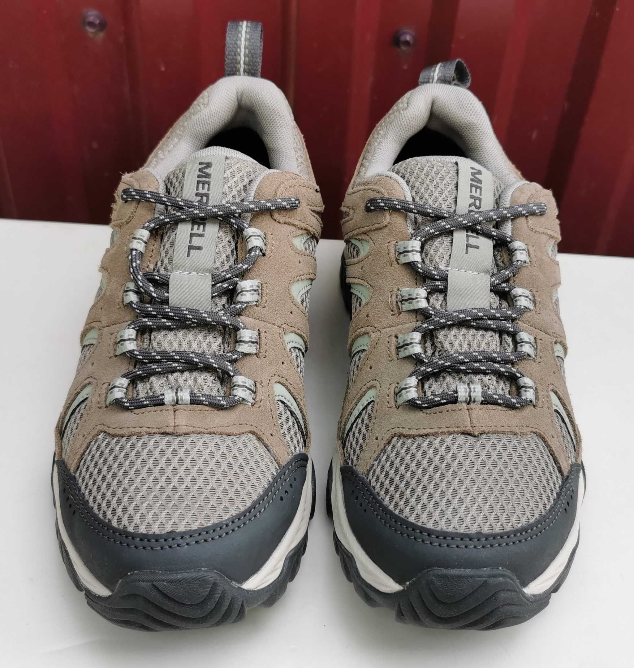 Merrell Oakcreek Waterproof кожаные трекинговые ботинки 36 р оригинал