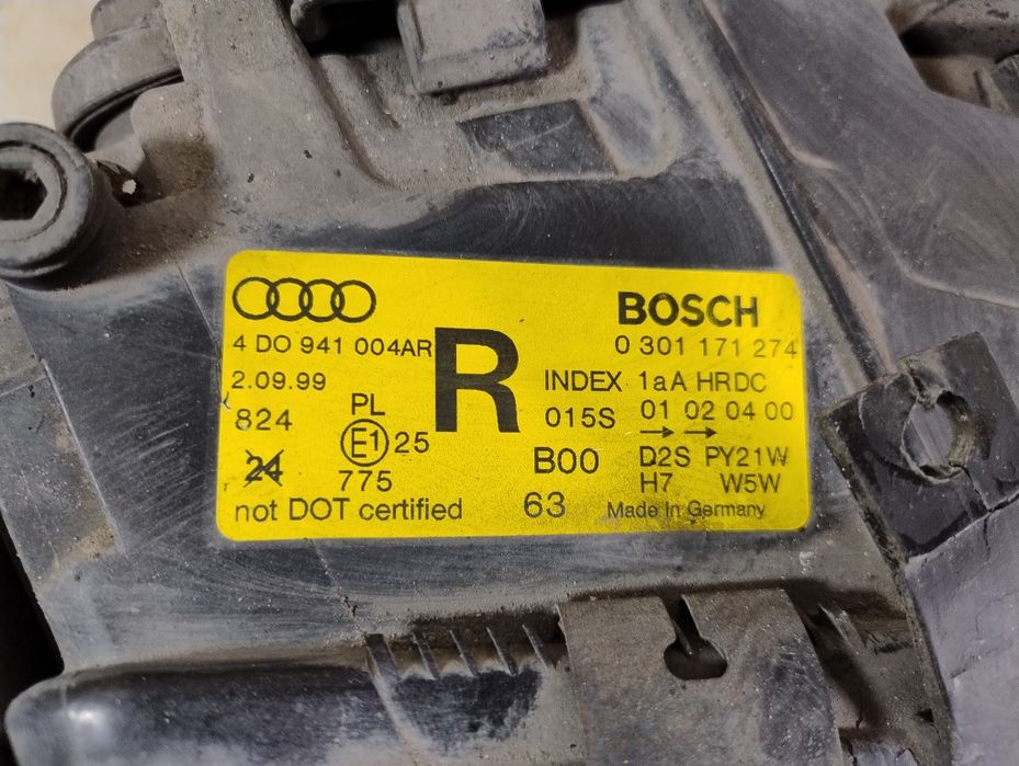 Audi a8 D2 lift reflektor prawy przód xenon Europa listwa wysyłka