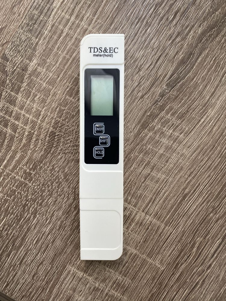 Цифровий тестер якості води