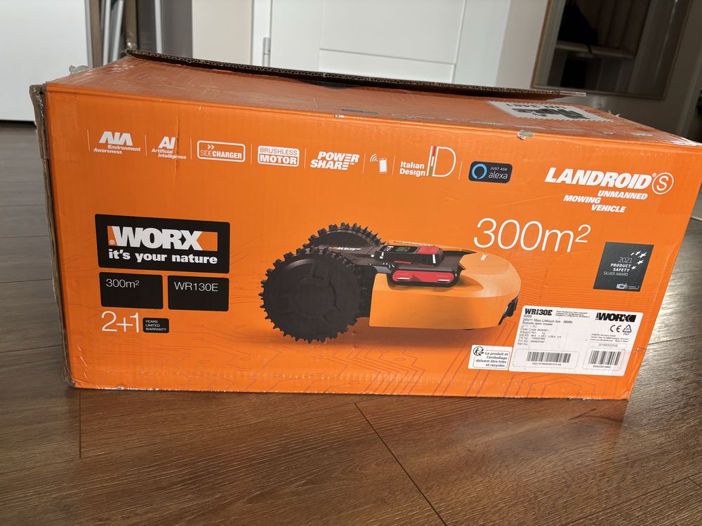 Robot koszący Worx Landroid S300 WR130E 20 V