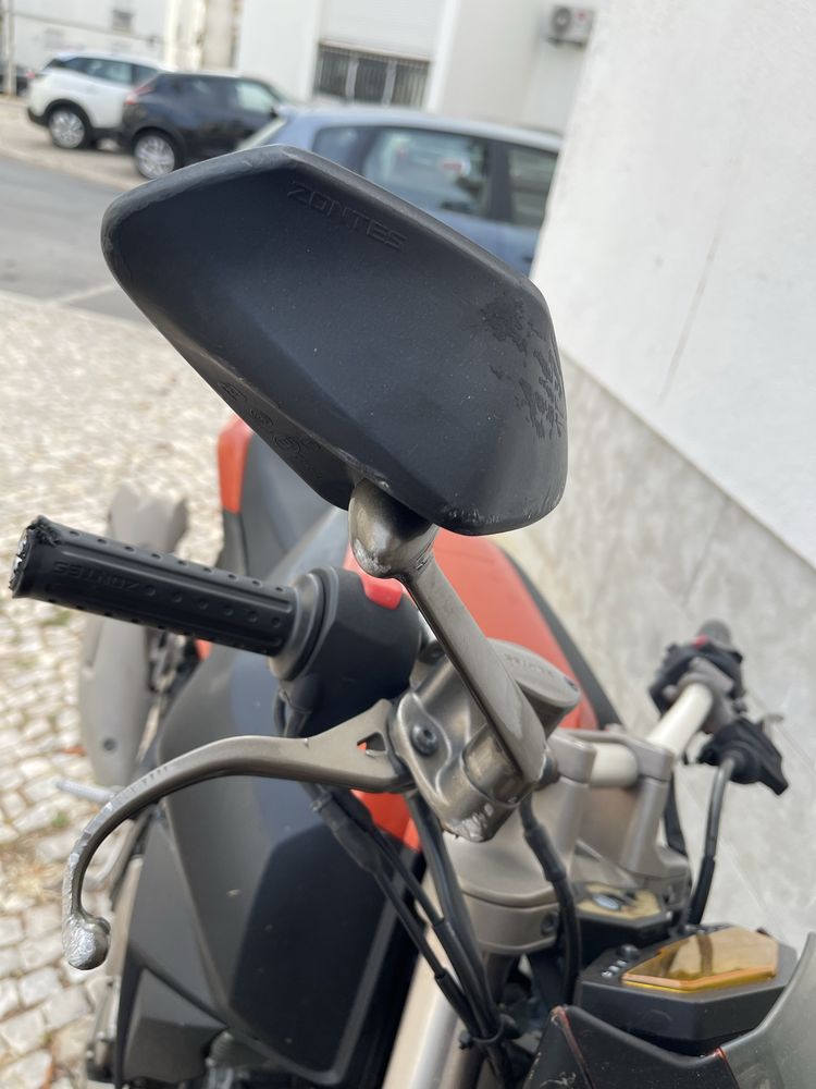 Motocicleta zotes 250 CC