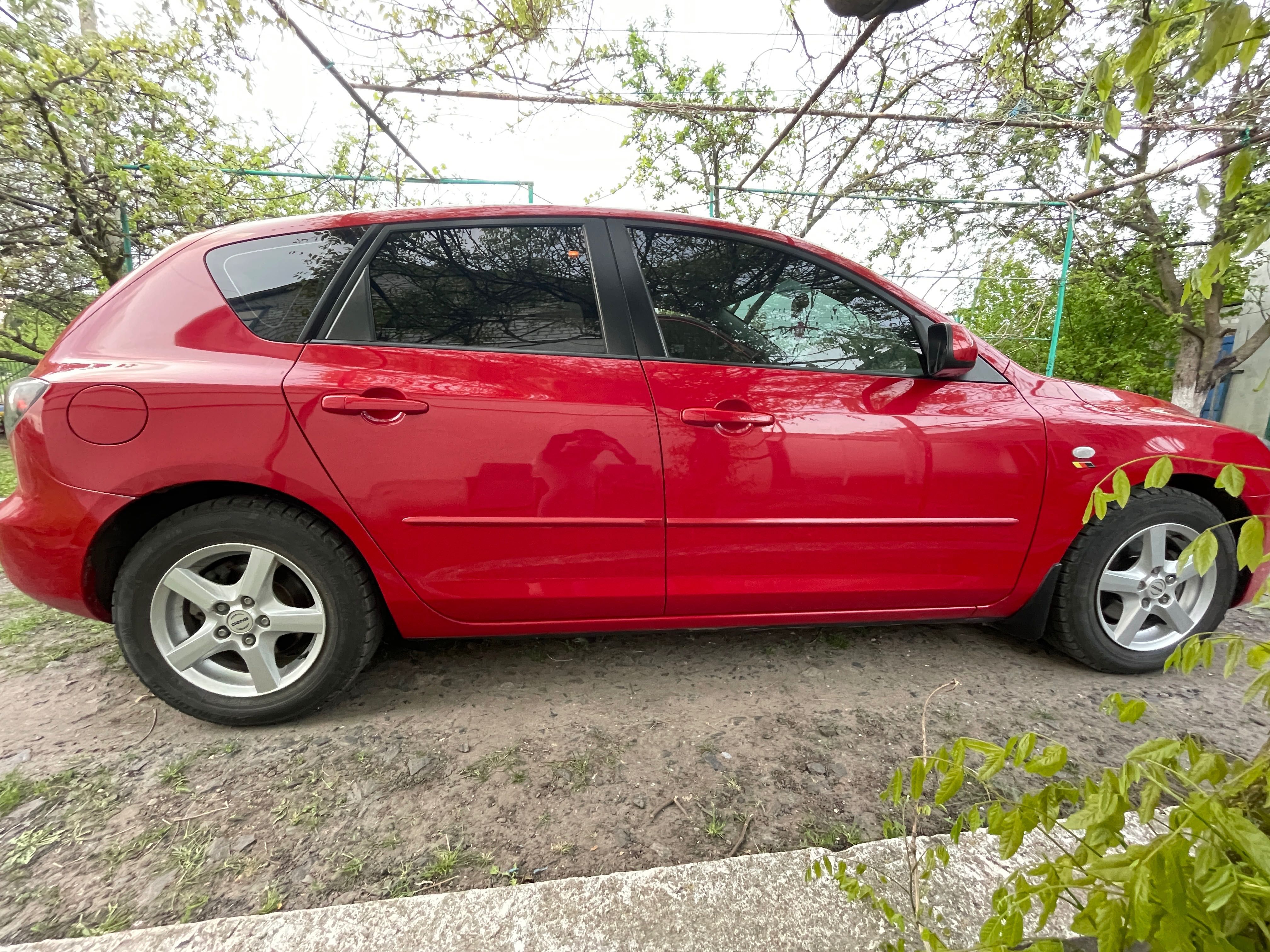 Автомобіль Mazda3