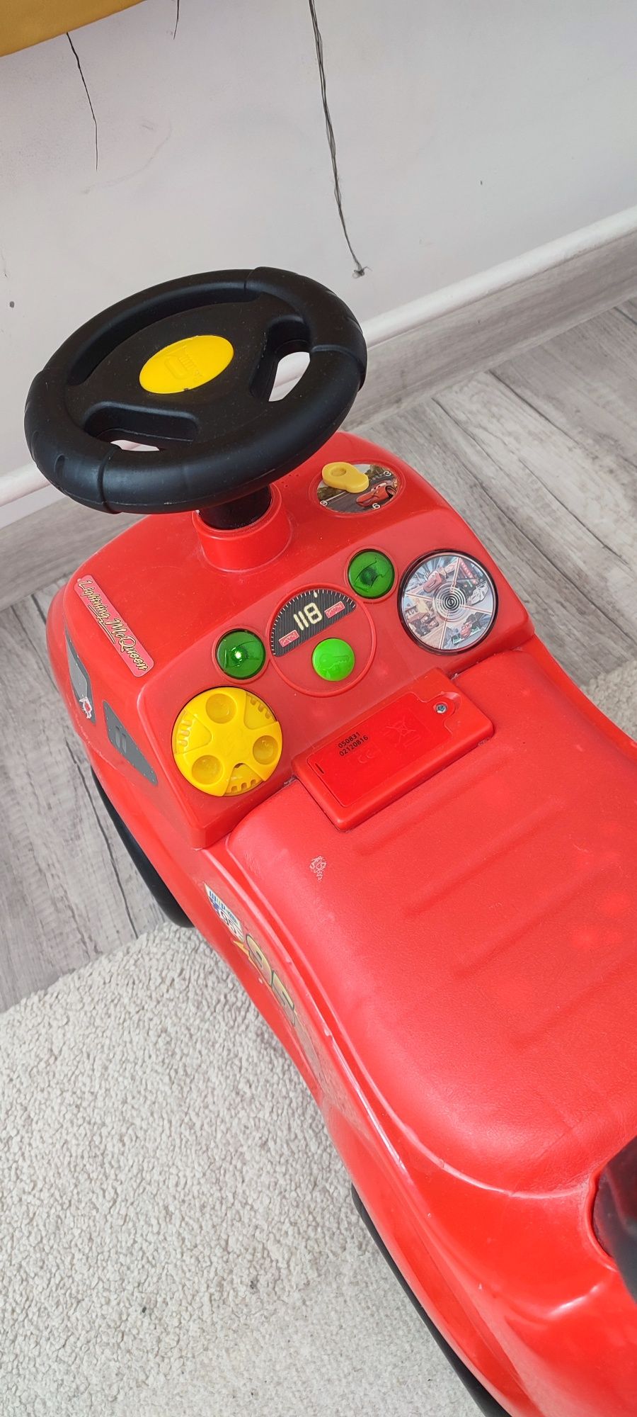 Jeździk zigzag McQueen autko do jeżdżenia