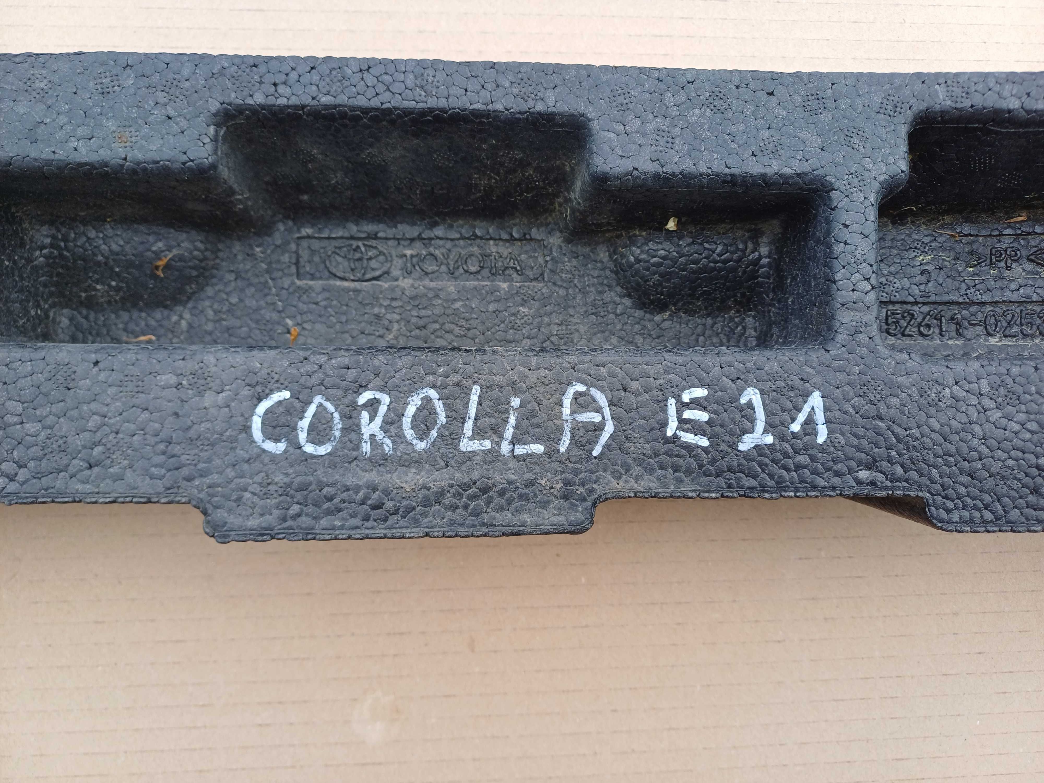 absorber zderzaka toyota corolla e21 52.611-02.530