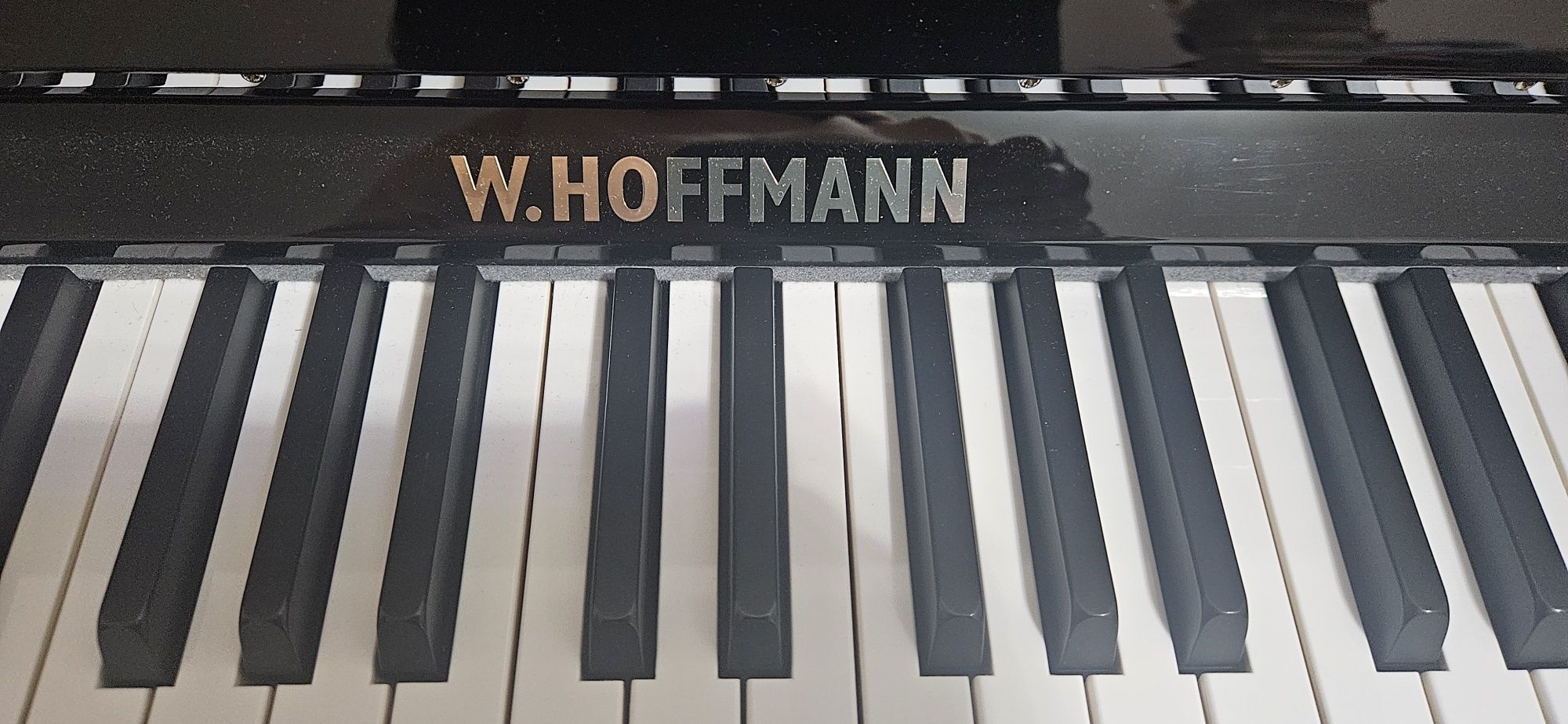Pianino Hoffmann V-126