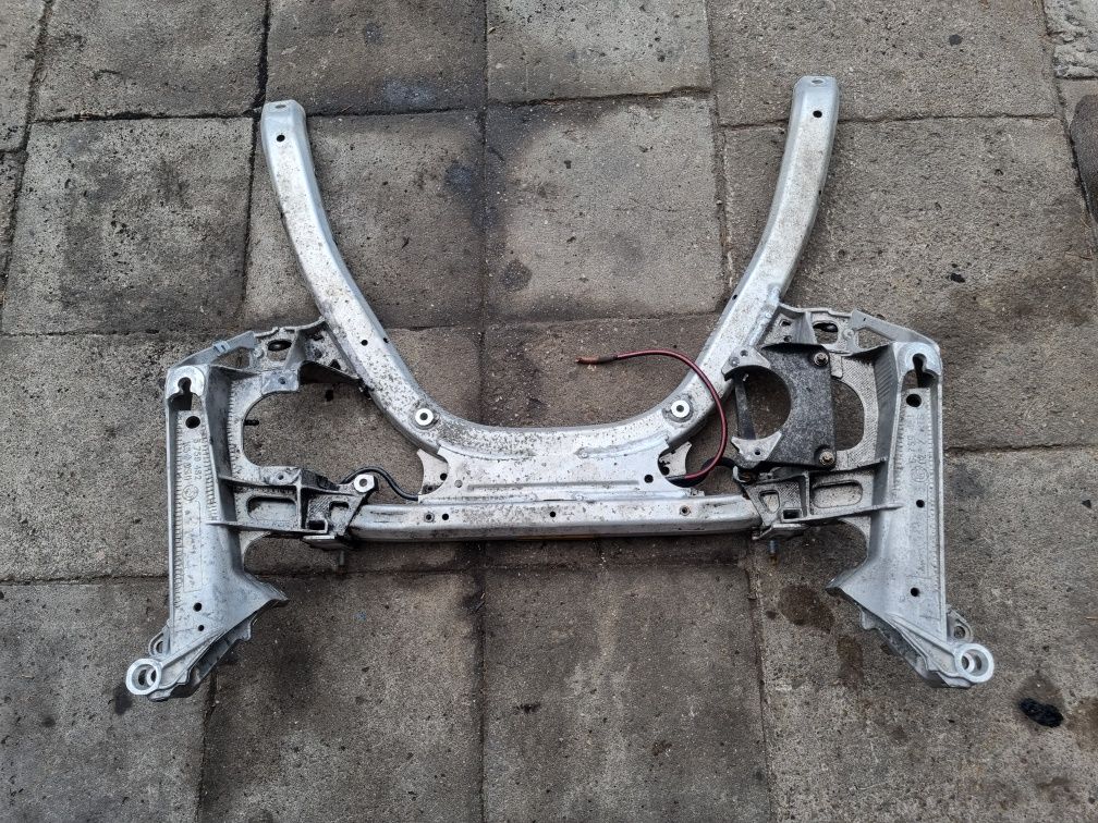 BMW E60 E61 wózek sanki trawers zawieszenie przód