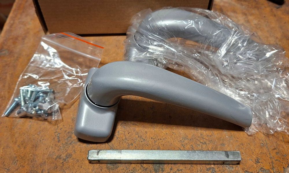 Klamka do drzwi aluminiowych alu Merkury silver