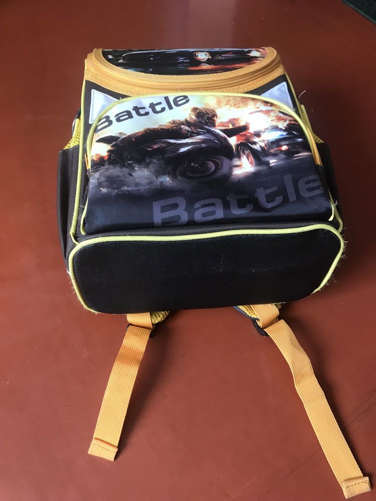 Ортопедичний рюкзак для школи як новий