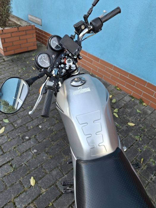 Sprzedam motocykl yamaha ybr