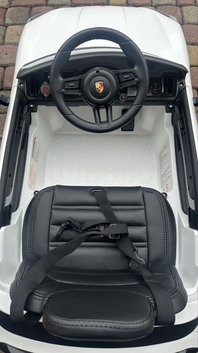 Дитячий електромобіль Porsche Cayenne Авто для дітей на акумуляторі