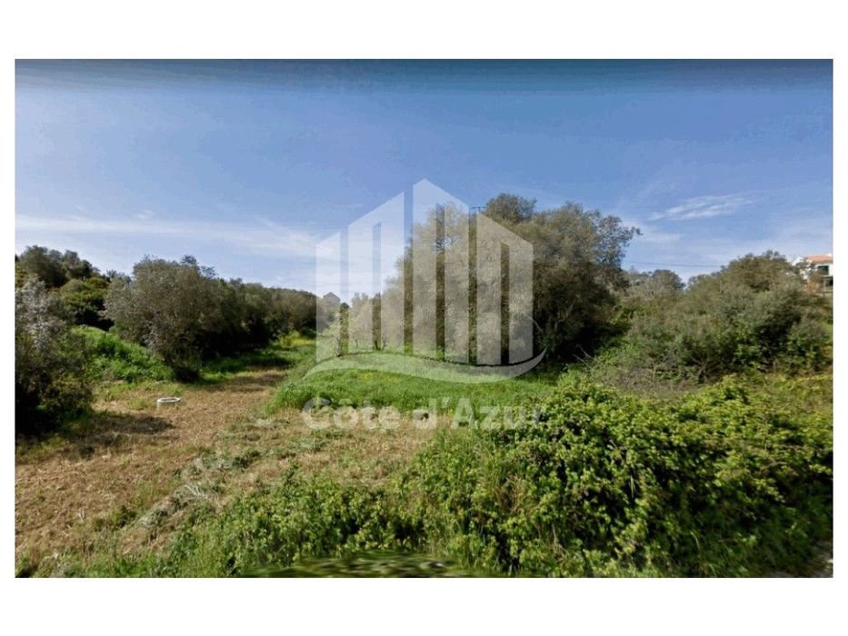 Terreno em Excelente Localização, Zambujal - Sesimbra