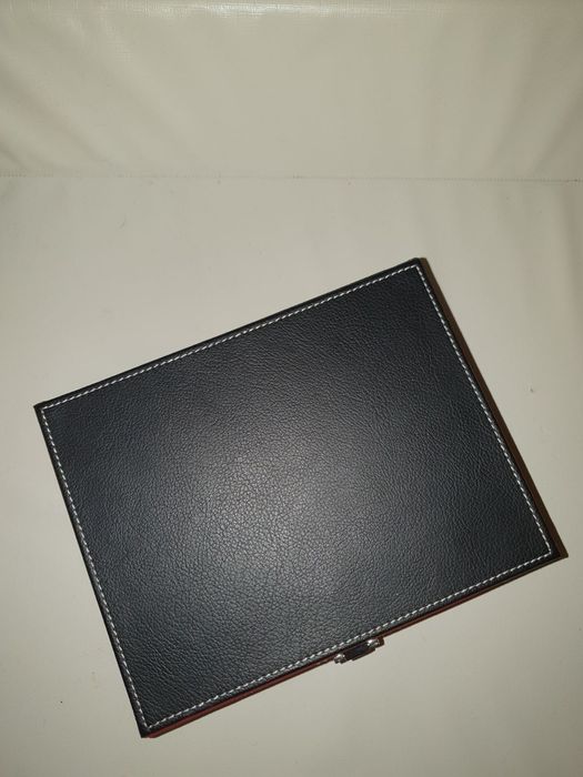 Шкіряні набори для гри в покер