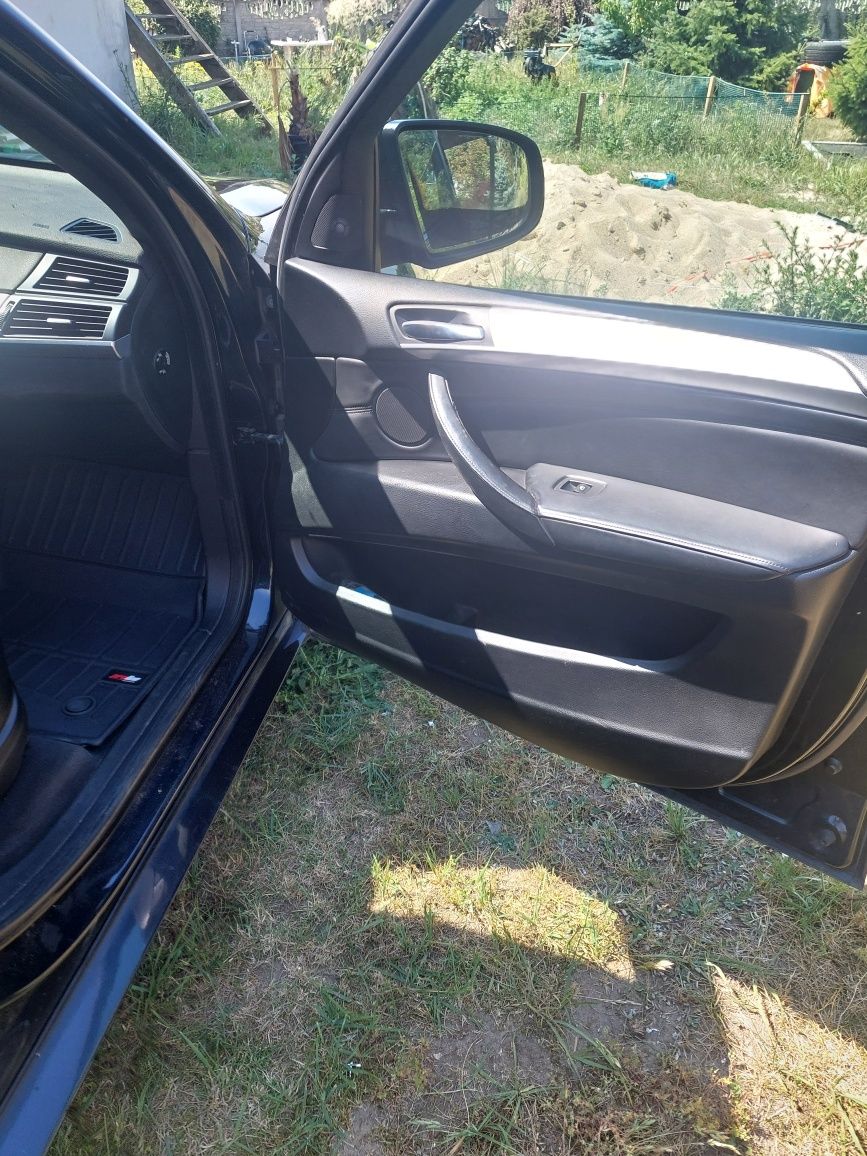 Sprzedam Bmw X5 mpakiet e70 3.0 sd