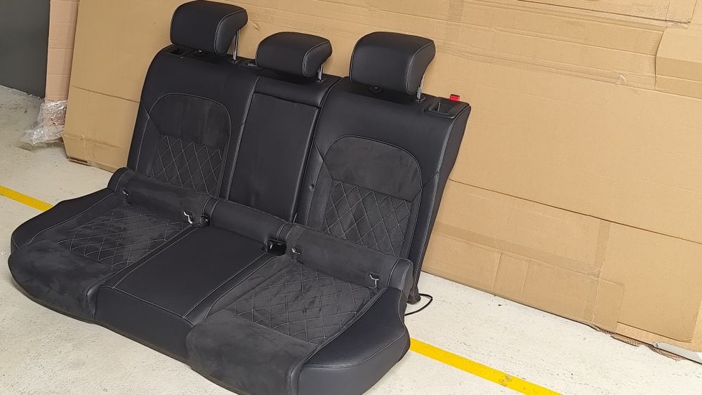 Tapicerka Fotele  Skoda superb III sportline 2023