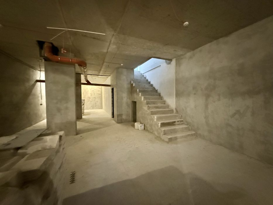 Оренда приміщення на Чорновола в новобудові Авалон біля Ашану