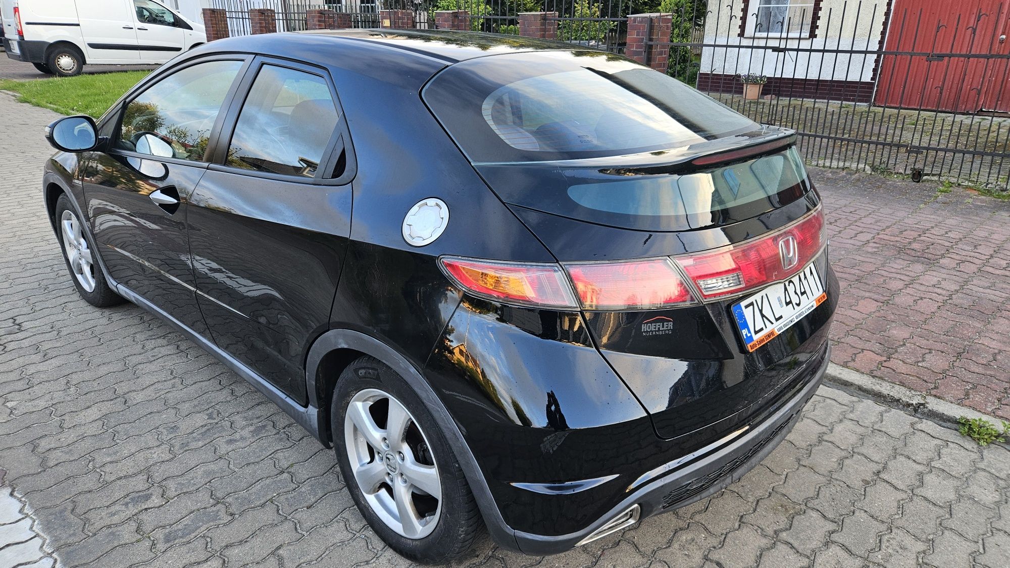 2008r tylko 174tys.km HONDA CIVIC 1,4 90KM