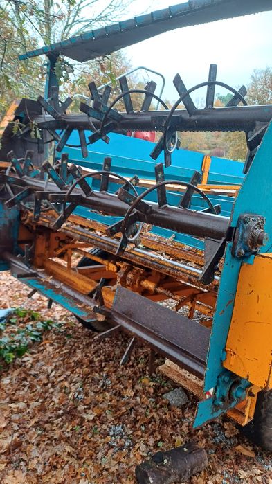 Espalhador de éstrume