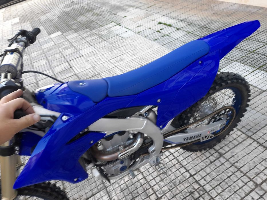 Vendo yzf 250 de 2024